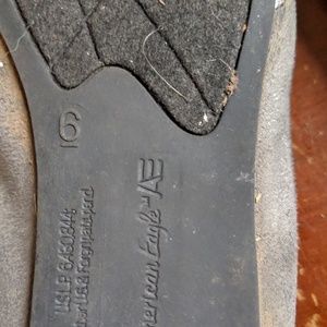 American Eagle Outfitters Shoes - American Eagle Flats with bow American Eagle Outfitters Shoes - American Eagle Flats with bow